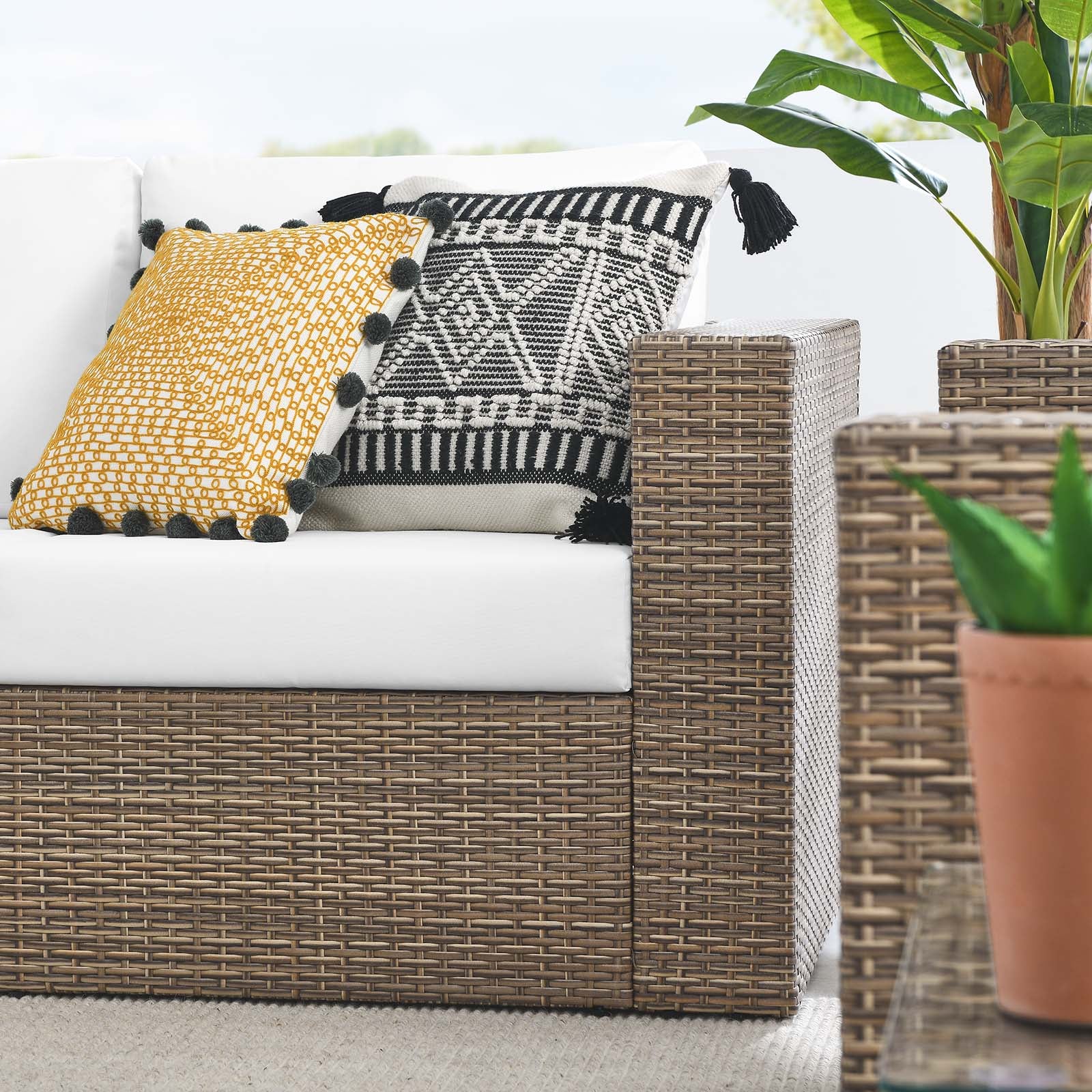 Convene Outdoor Patio Outdoor Patio 5-Piece Furniture Set - East Shore Modern Home Furnishings