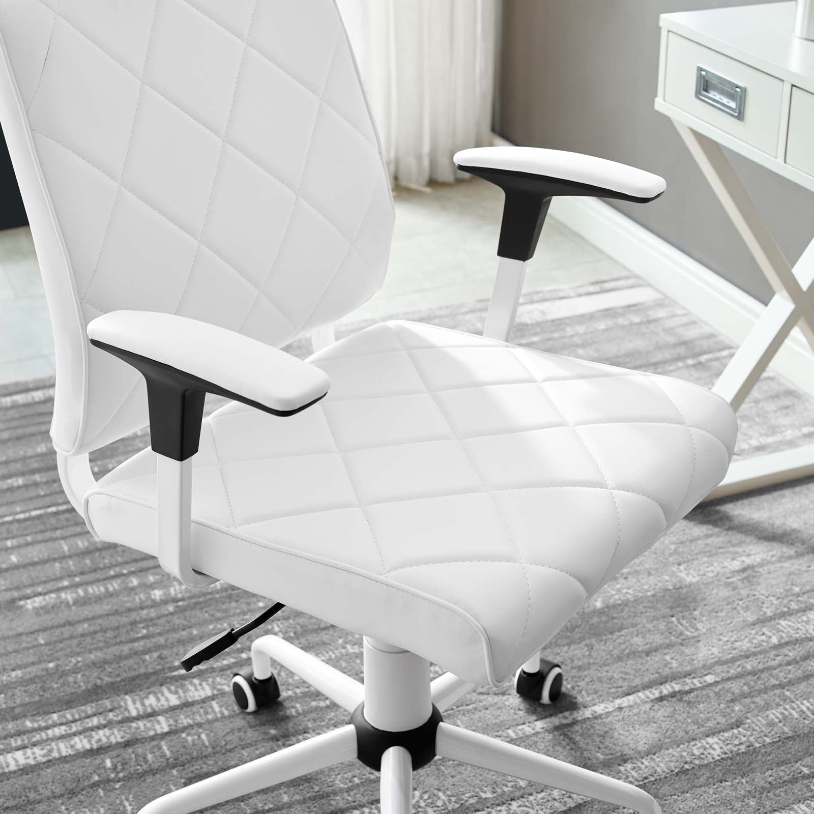 Lattice Vinyl Office Chair