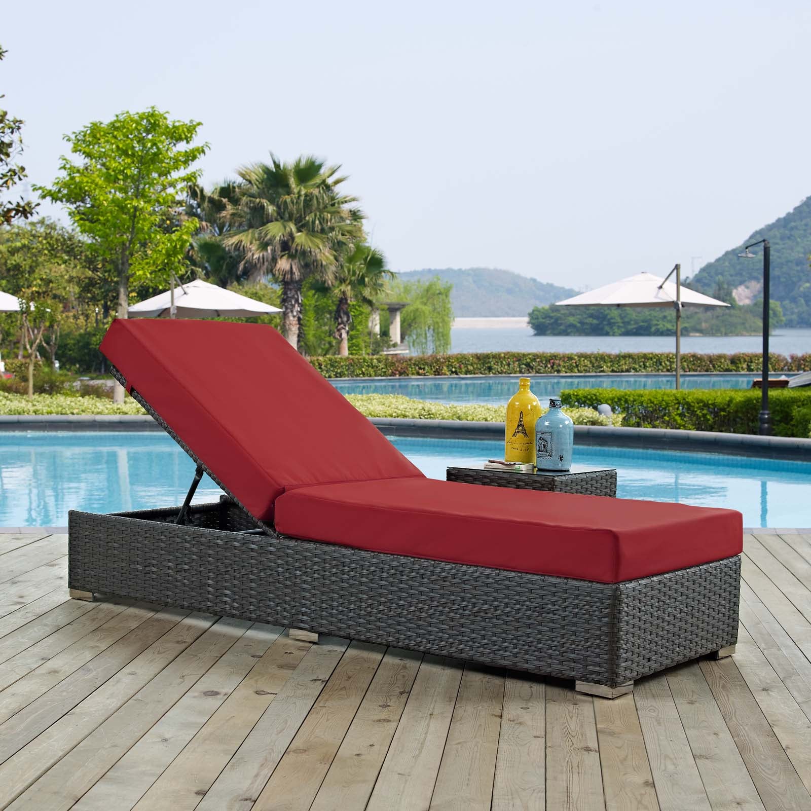 Sojourn Outdoor Patio Sunbrella® Chaise Lounge