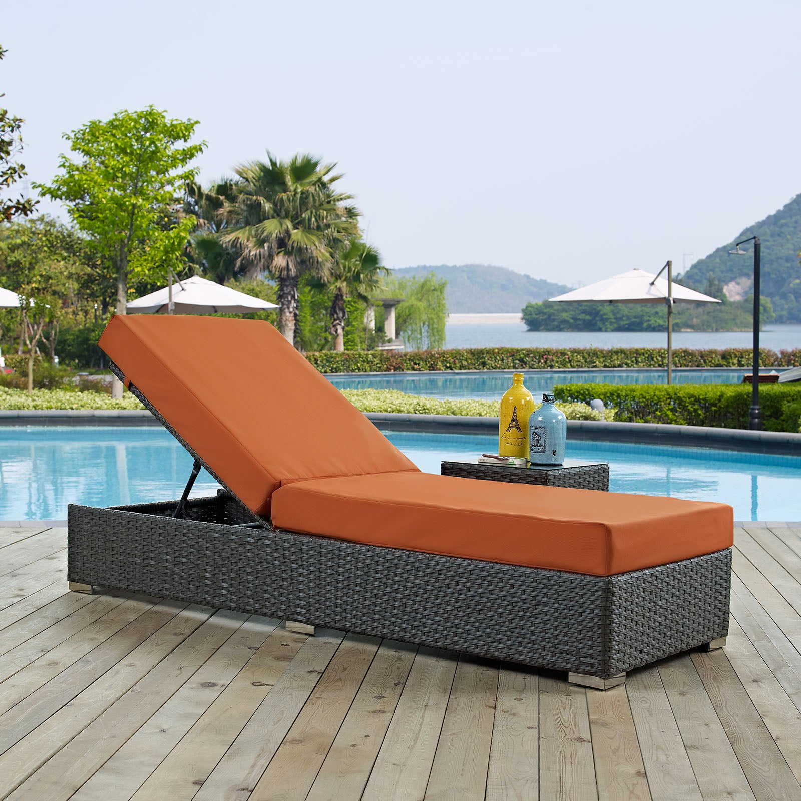 Sojourn Outdoor Patio Sunbrella® Chaise Lounge