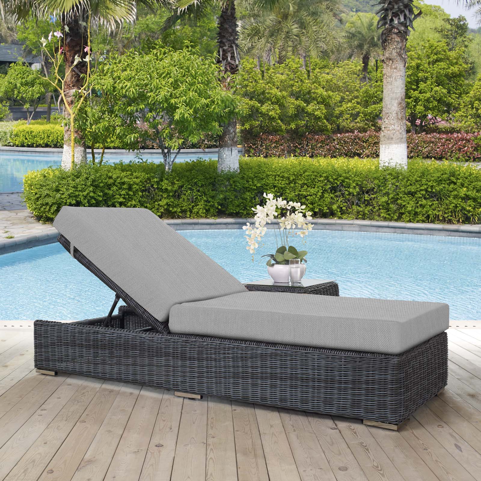 Summon Outdoor Patio Sunbrella® Chaise Lounge