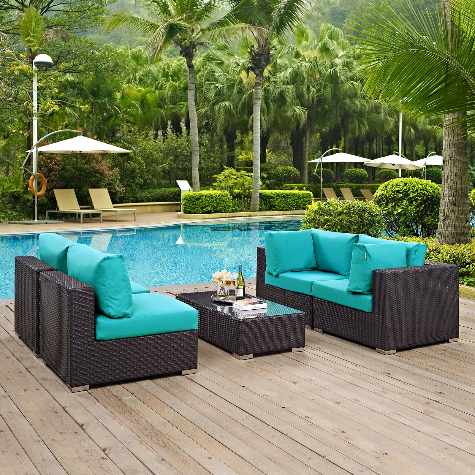 Convene 5 Piece Outdoor Patio Sectional Set