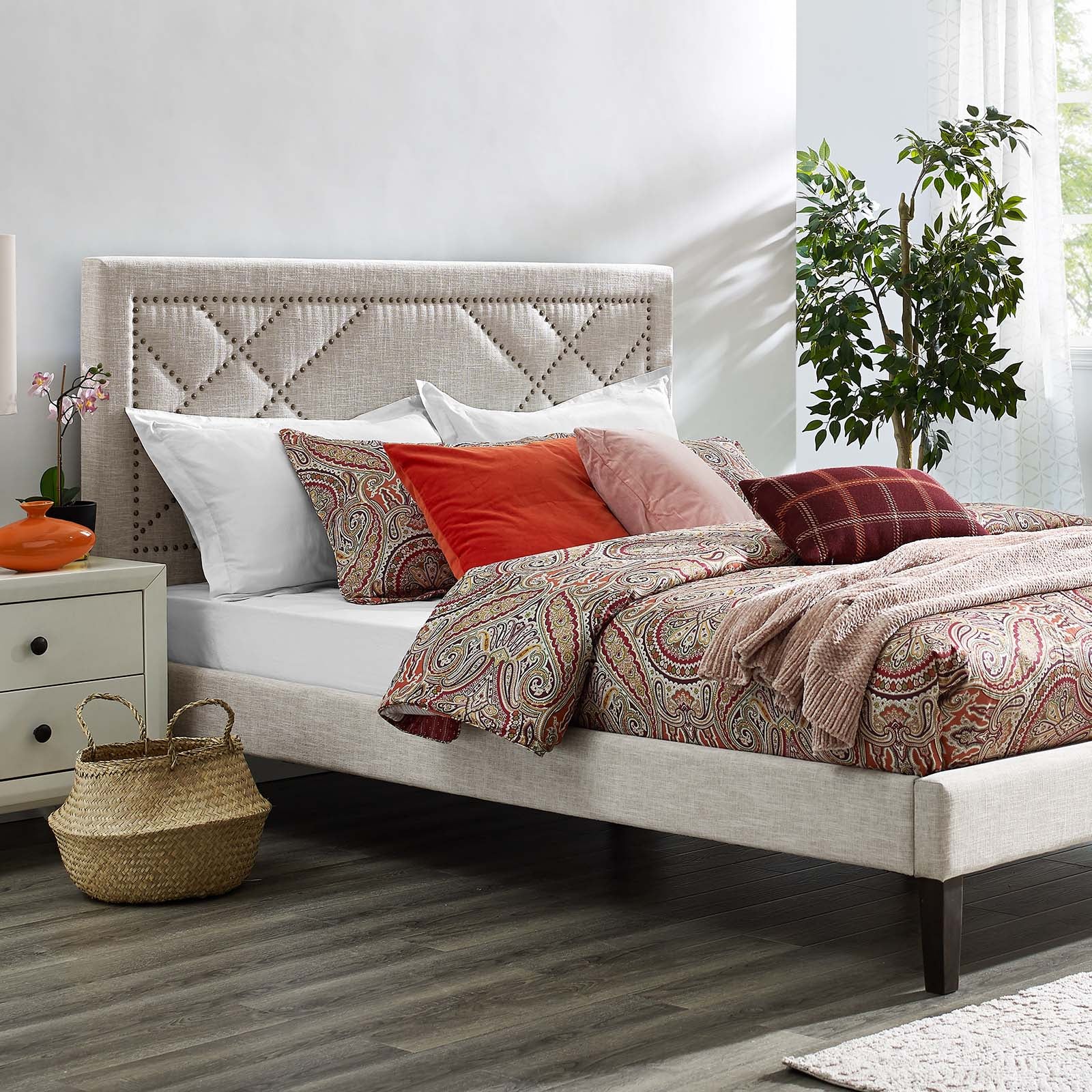 Reese Nailhead Full / Queen Upholstered Linen Fabric Headboard