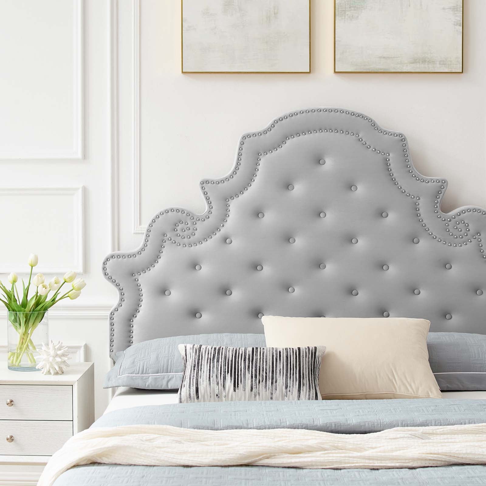 Gwyneth Tufted Performance Velvet Twin Platform Bed