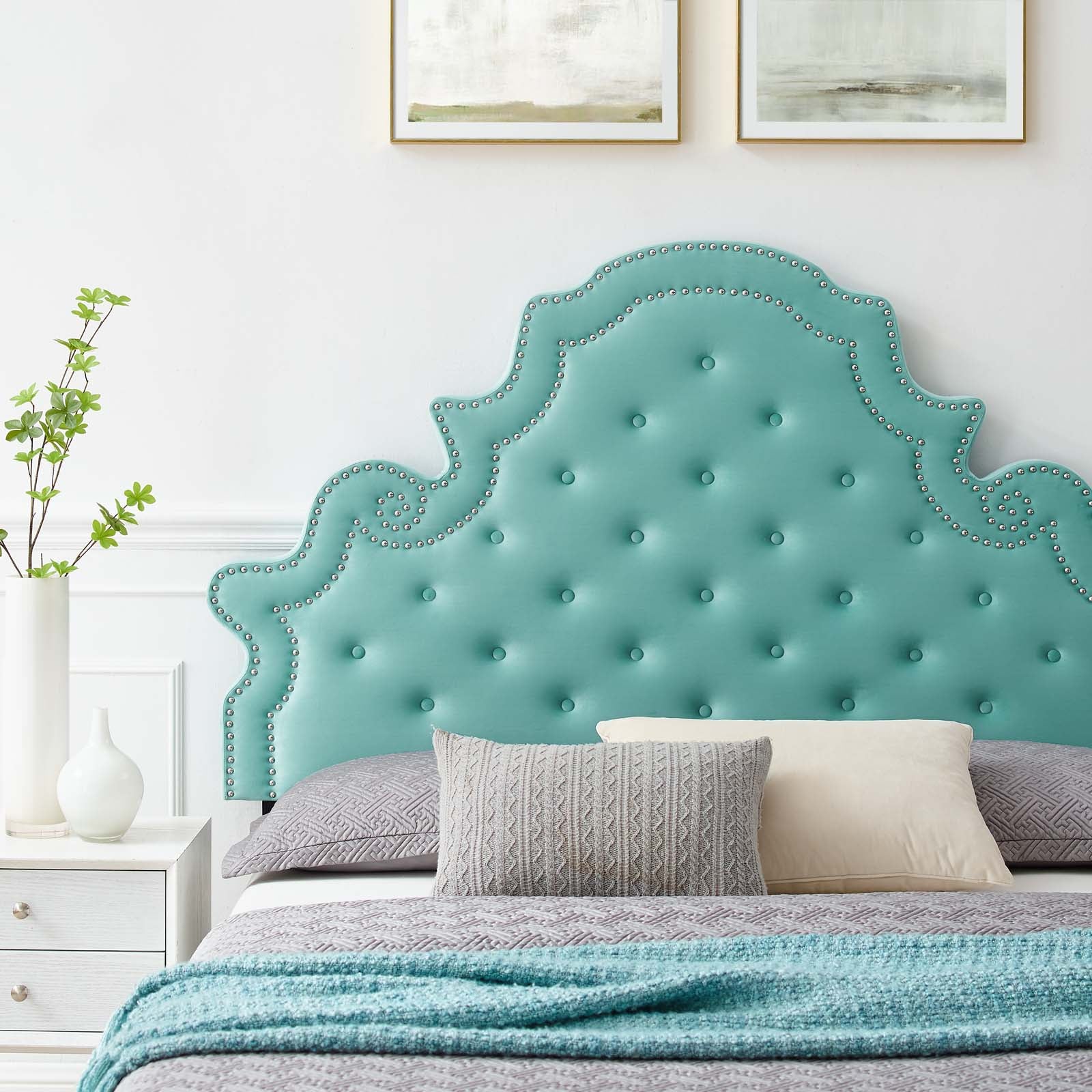 Gwyneth Tufted Performance Velvet Twin Platform Bed