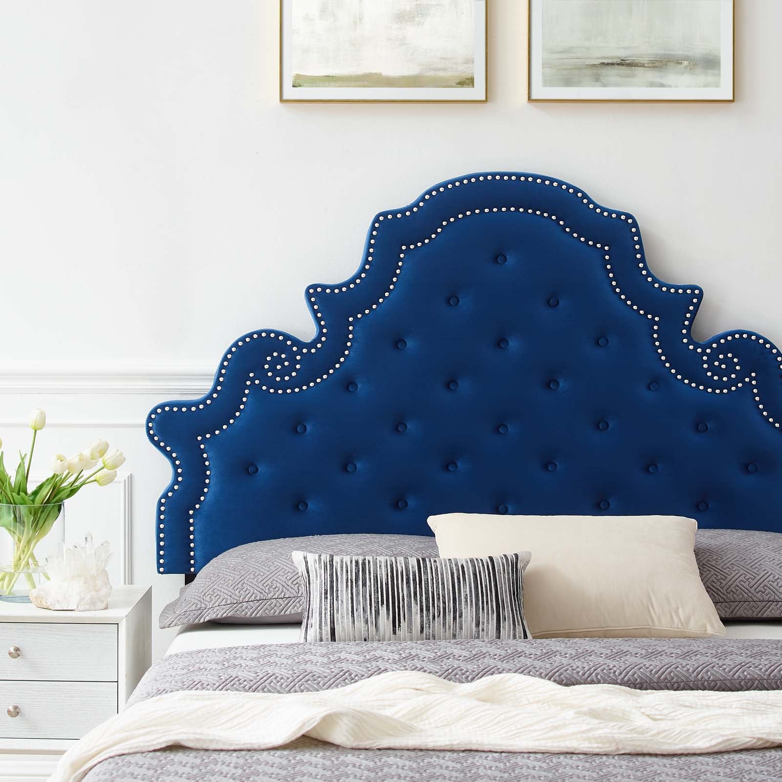 Gwyneth Tufted Performance Velvet Twin Platform Bed