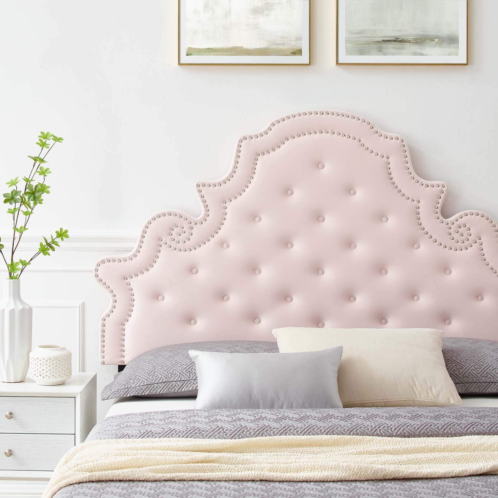 Gwyneth Tufted Performance Velvet Twin Platform Bed