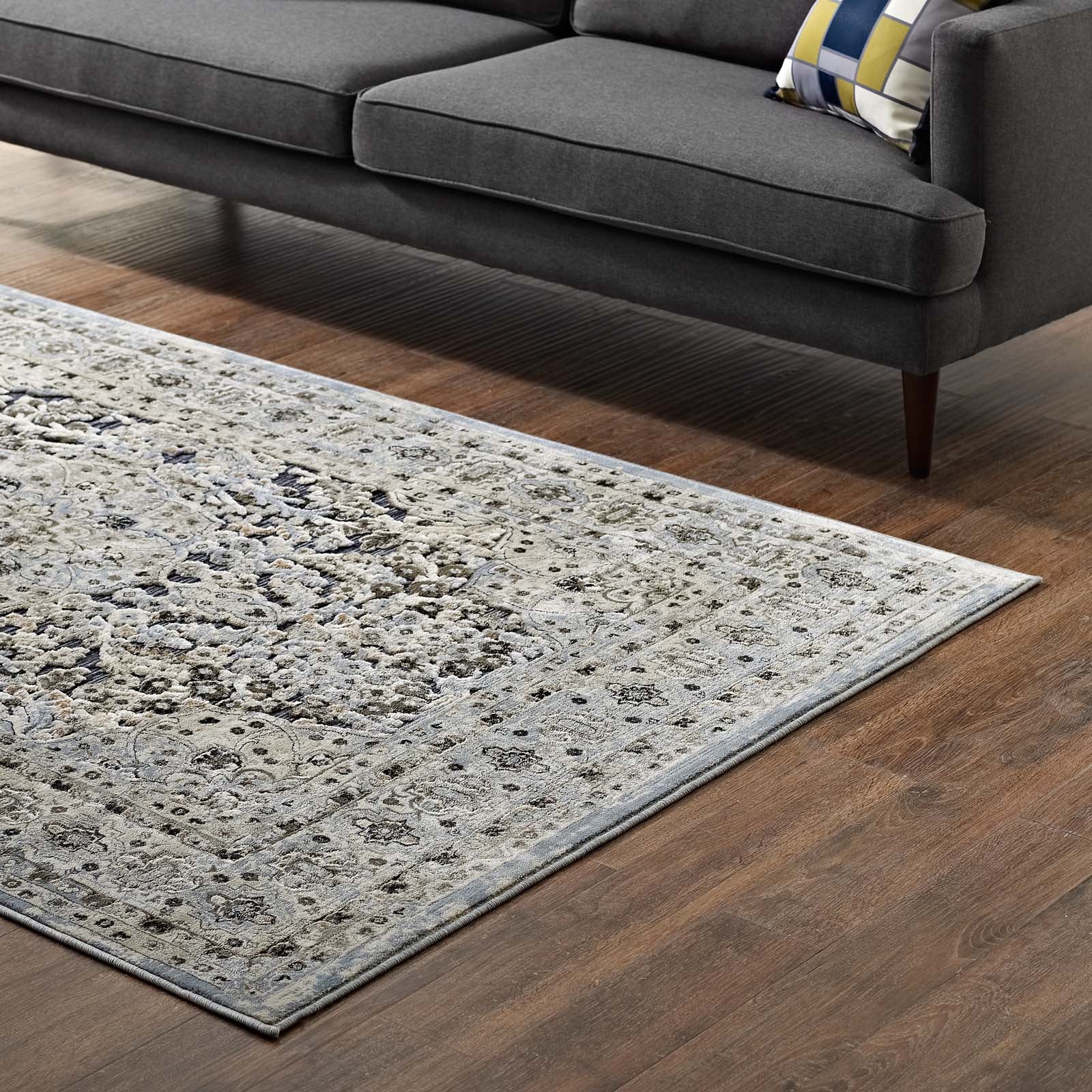 Elqenna Ornate Vintage Floral Turkish 5x8 Area Rug - East Shore Modern Home Furnishings
