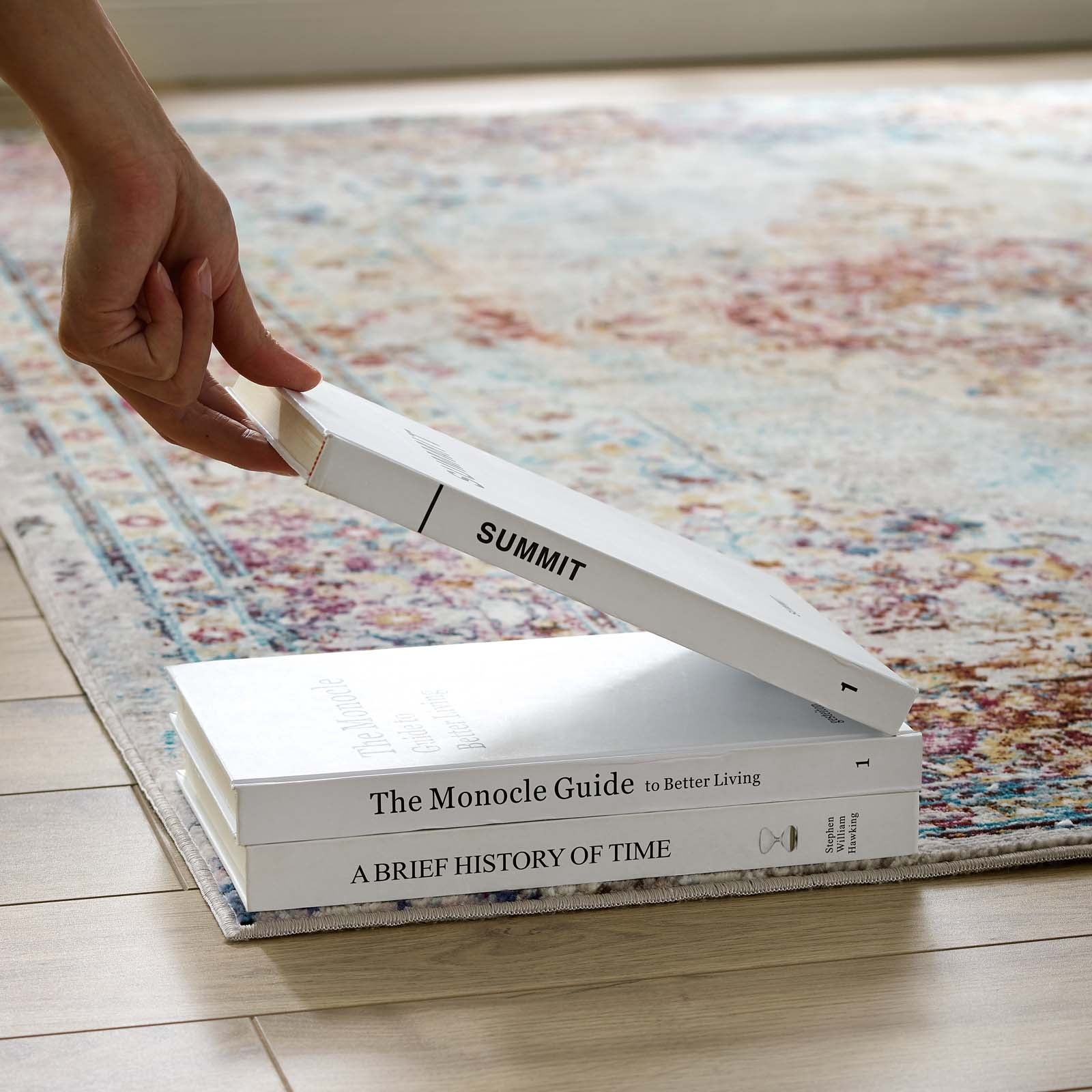 Success Merritt Transitional Distressed Floral Persian Medallion  5x8 Area Rug - East Shore Modern Home Furnishings