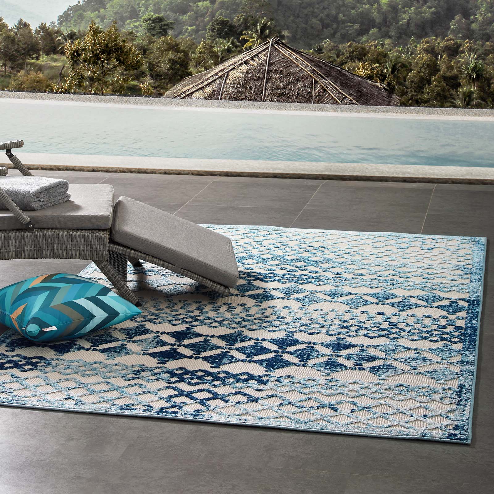 Reflect Giada Distressed Vintage Abstract Diamond Moroccan Trellis Indoor/Outdoor Area Rug