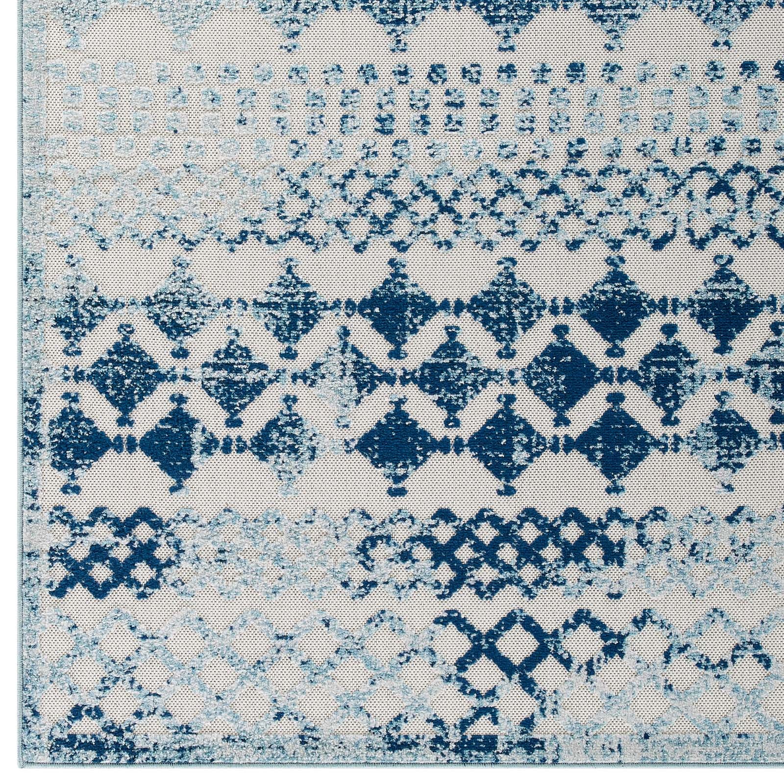 Reflect Giada Distressed Vintage Abstract Diamond Moroccan Trellis Indoor/Outdoor Area Rug