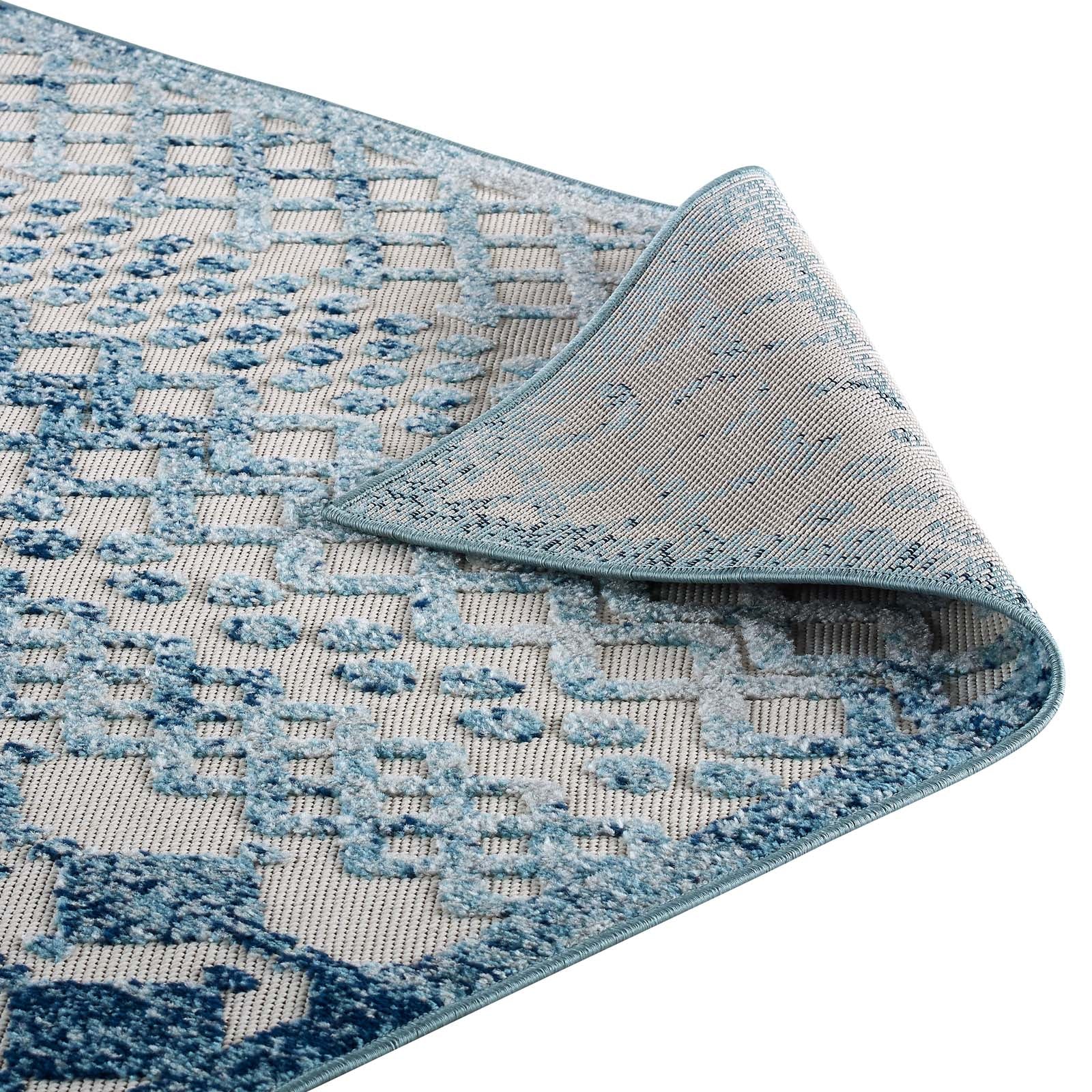 Reflect Giada Distressed Vintage Abstract Diamond Moroccan Trellis Indoor/Outdoor Area Rug